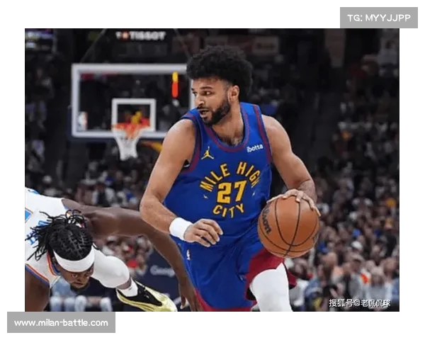 加拿大男篮集结备战 新星巴雷特、穆雷、亚历山大亮相训练场(加拿大男蓝)